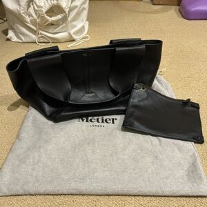 Metier London Market Tote